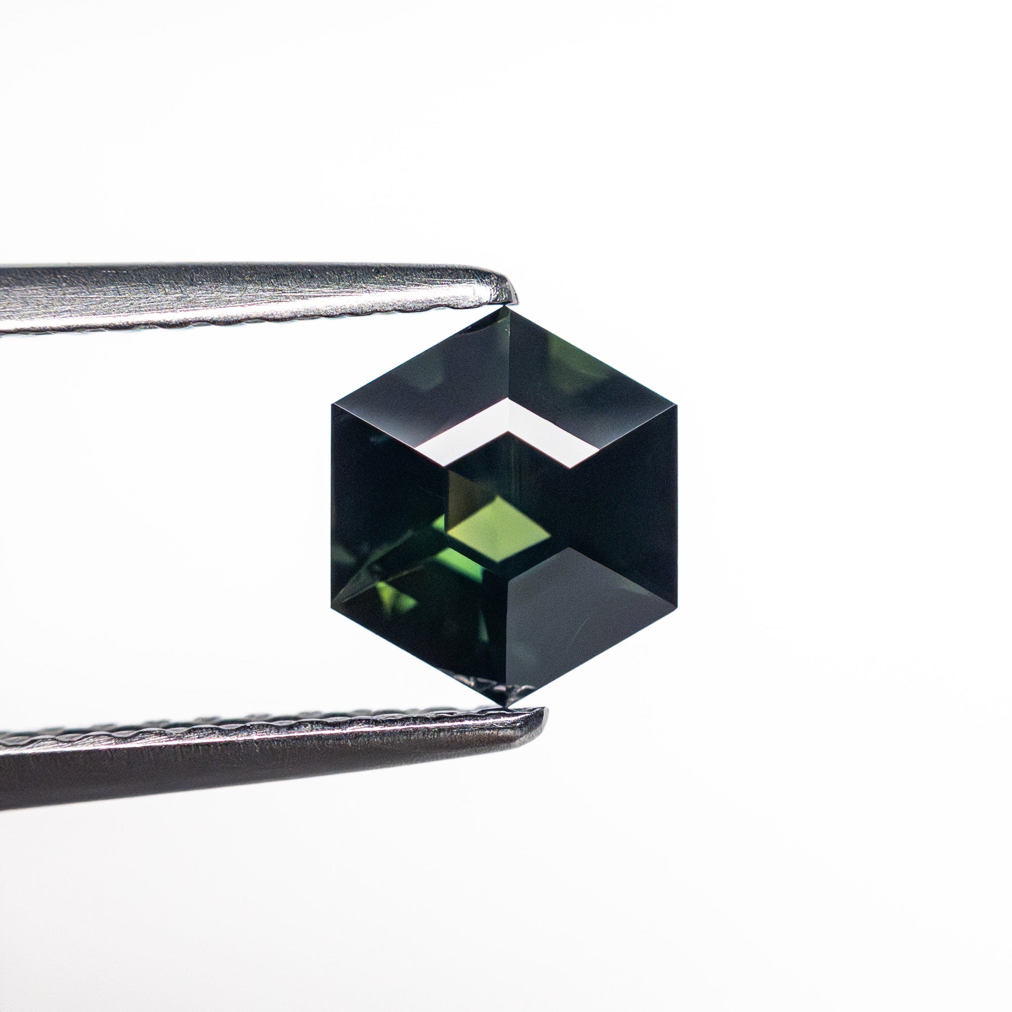 1.04ct 6.60x5.72x3.83mm Hexagon Step Cut Sapphire 26509-01