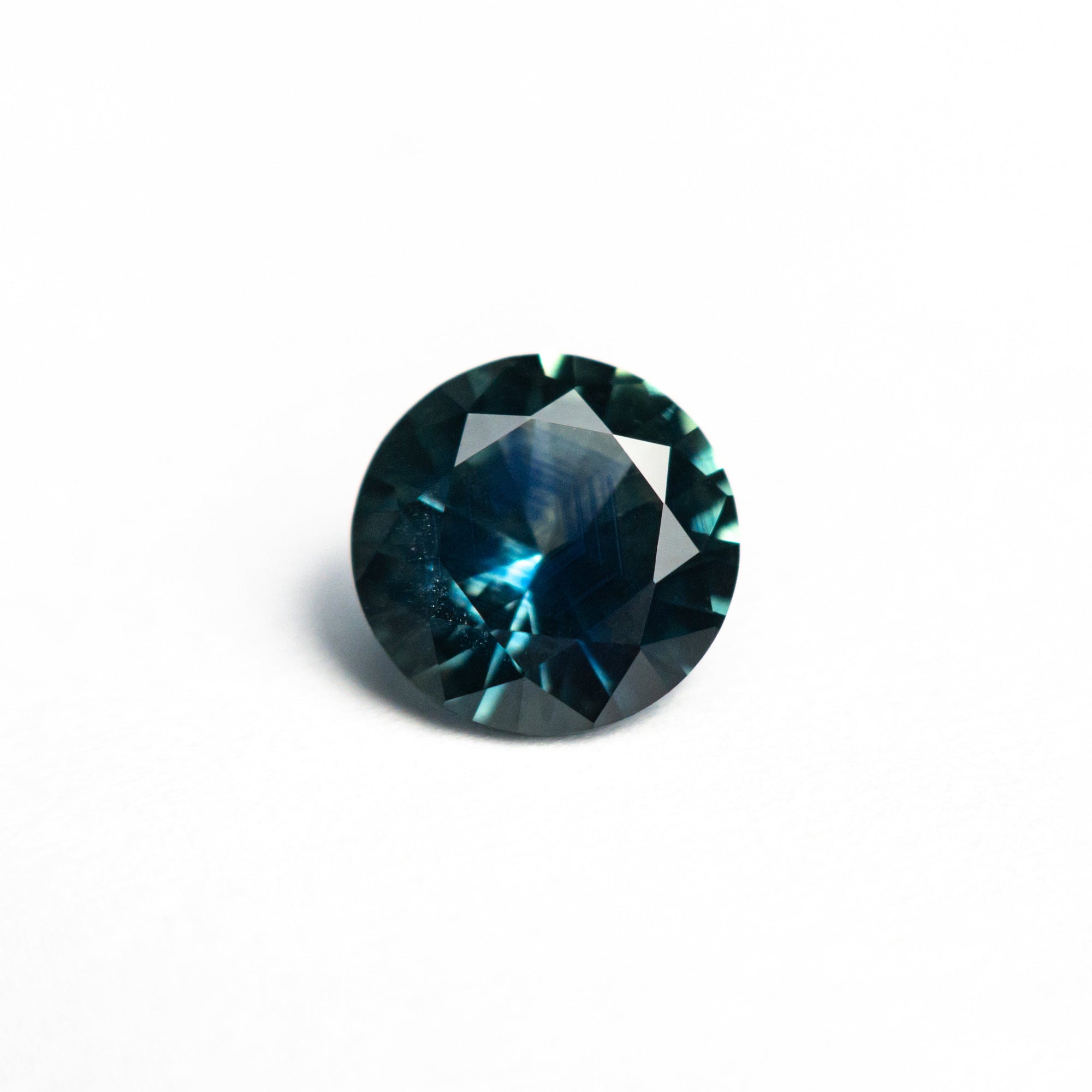 1.32ct 6.78x6.73x3.92mm Round Brilliant Sapphire 26524-21