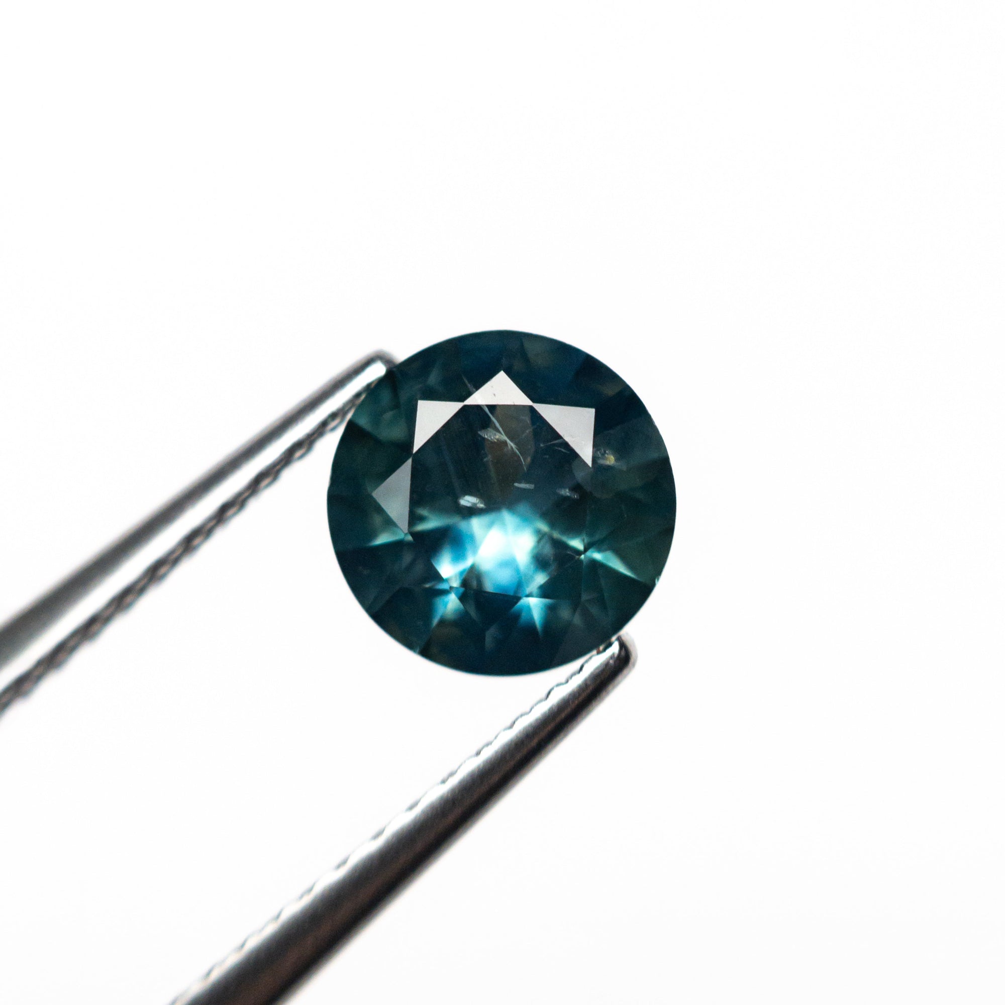 1.17ct 6.55x6.53x3.72mm Round Brilliant Sapphire 26524-23