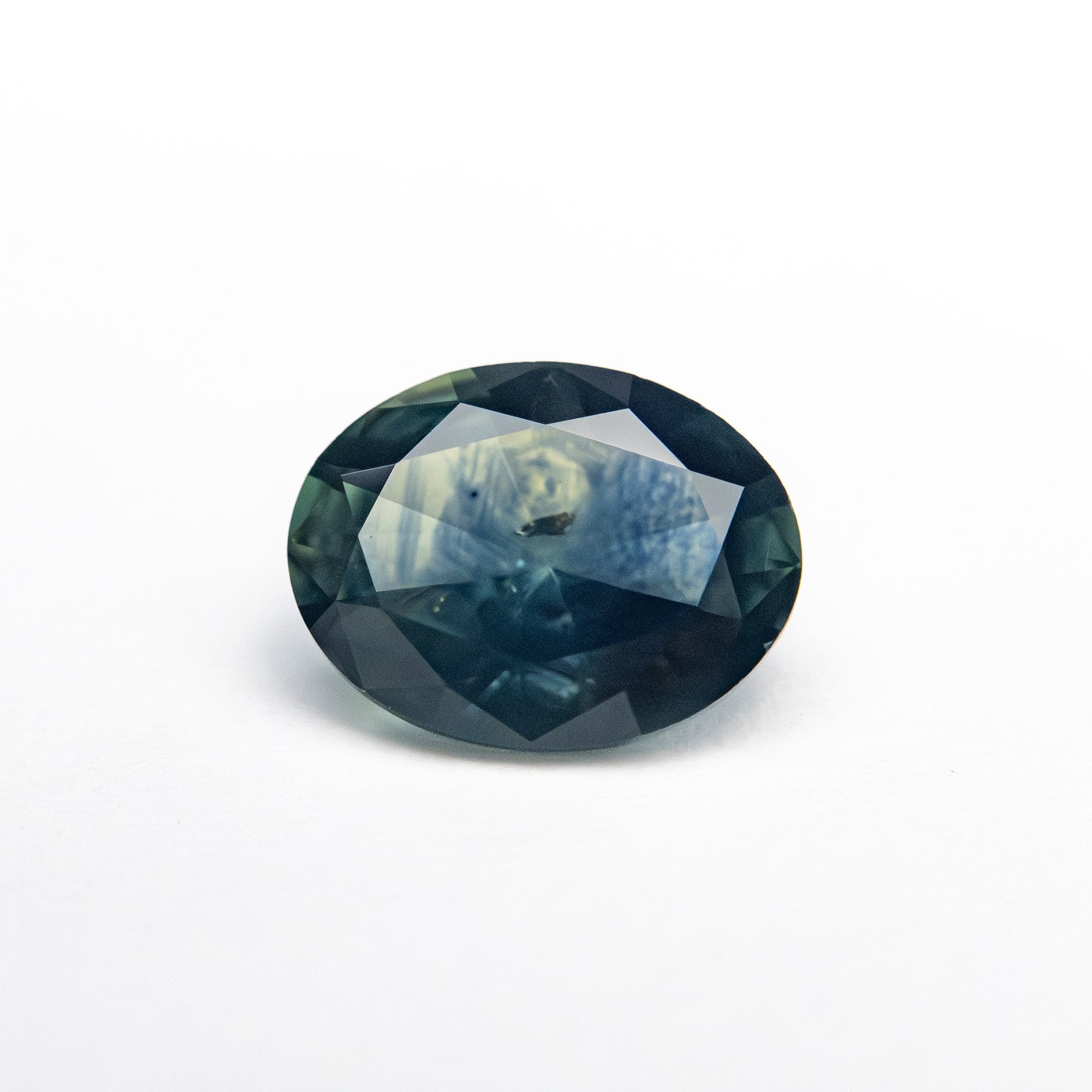 1.38ct 7.85x6.06x3.62mm Oval Brilliant Sapphire 26525-06