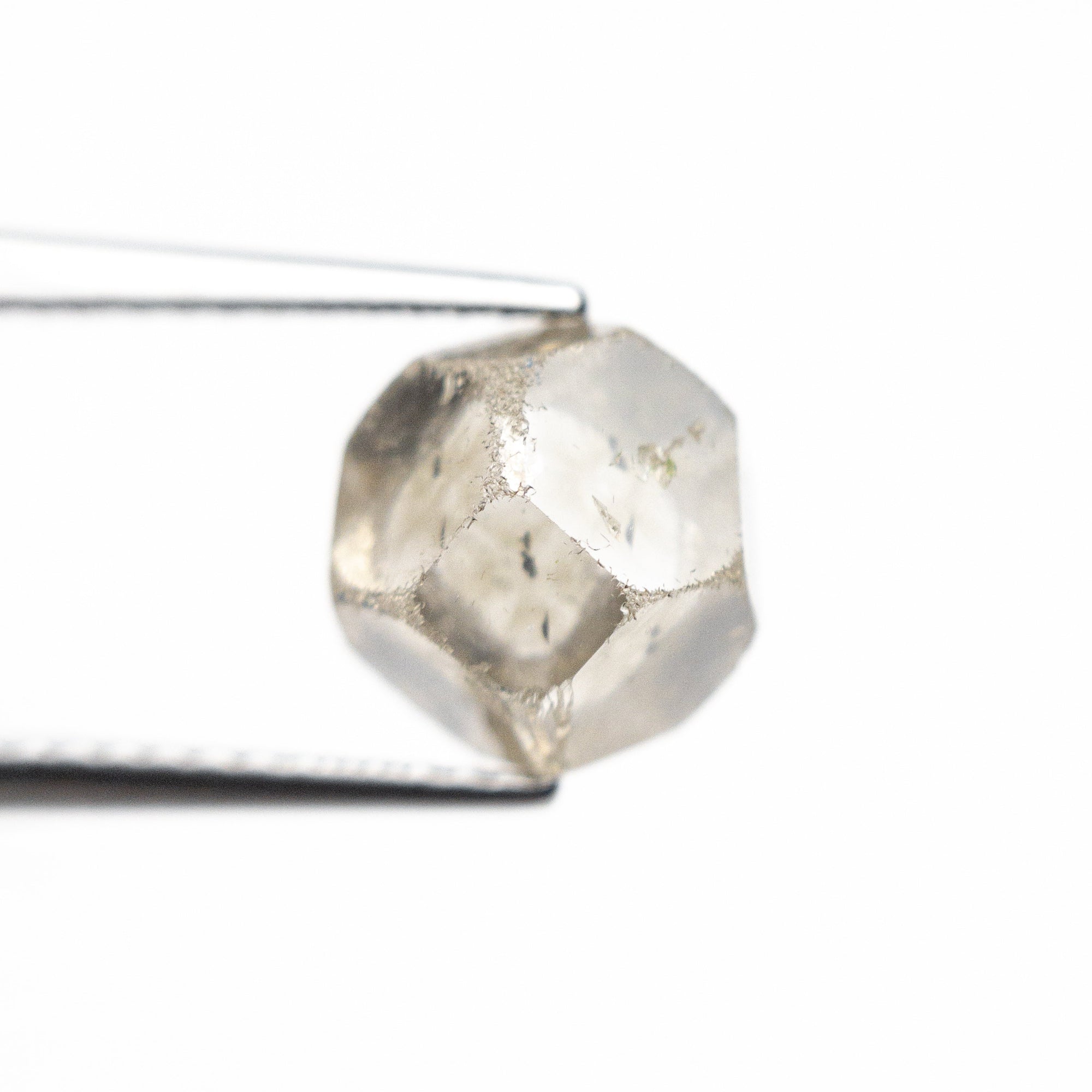 4.62ct 8.59x8.05x7.27mm Octahedron 26538-01