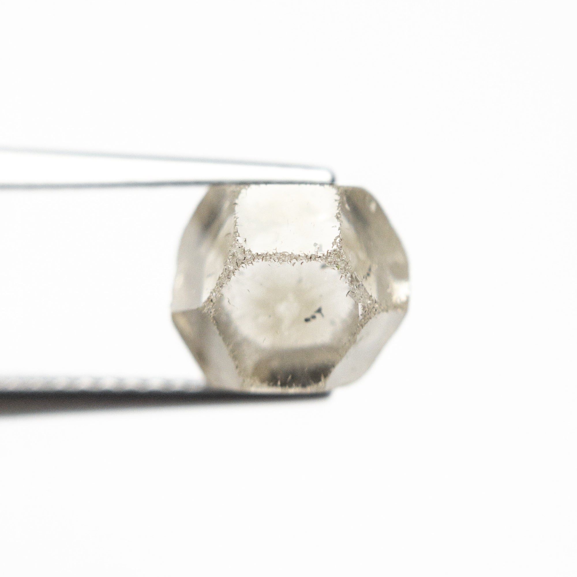 4.62ct 8.59x8.05x7.27mm Octahedron 26538-01