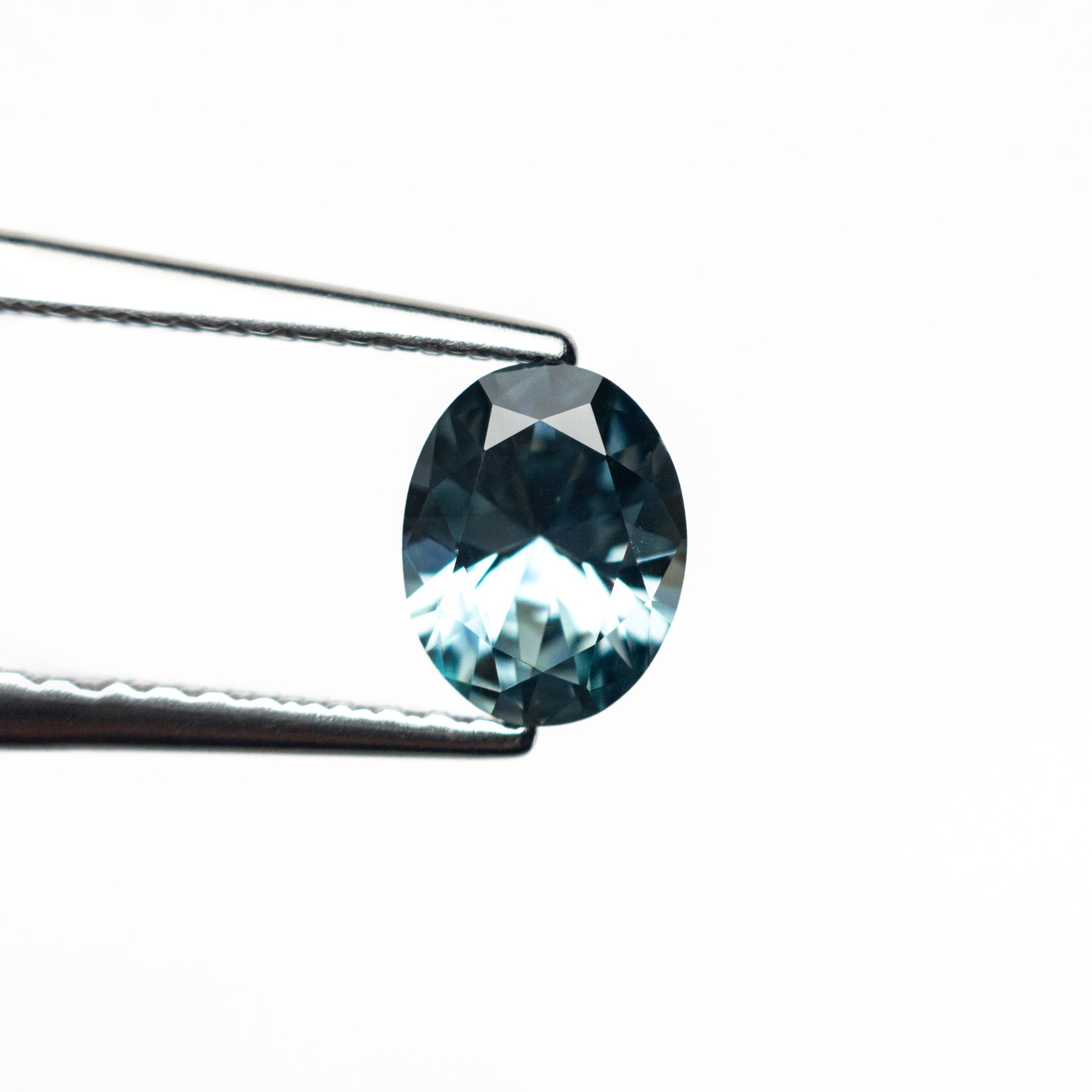 0.73ct 6.29x4.95x3.17mm Oval Brilliant Sapphire 26668-24