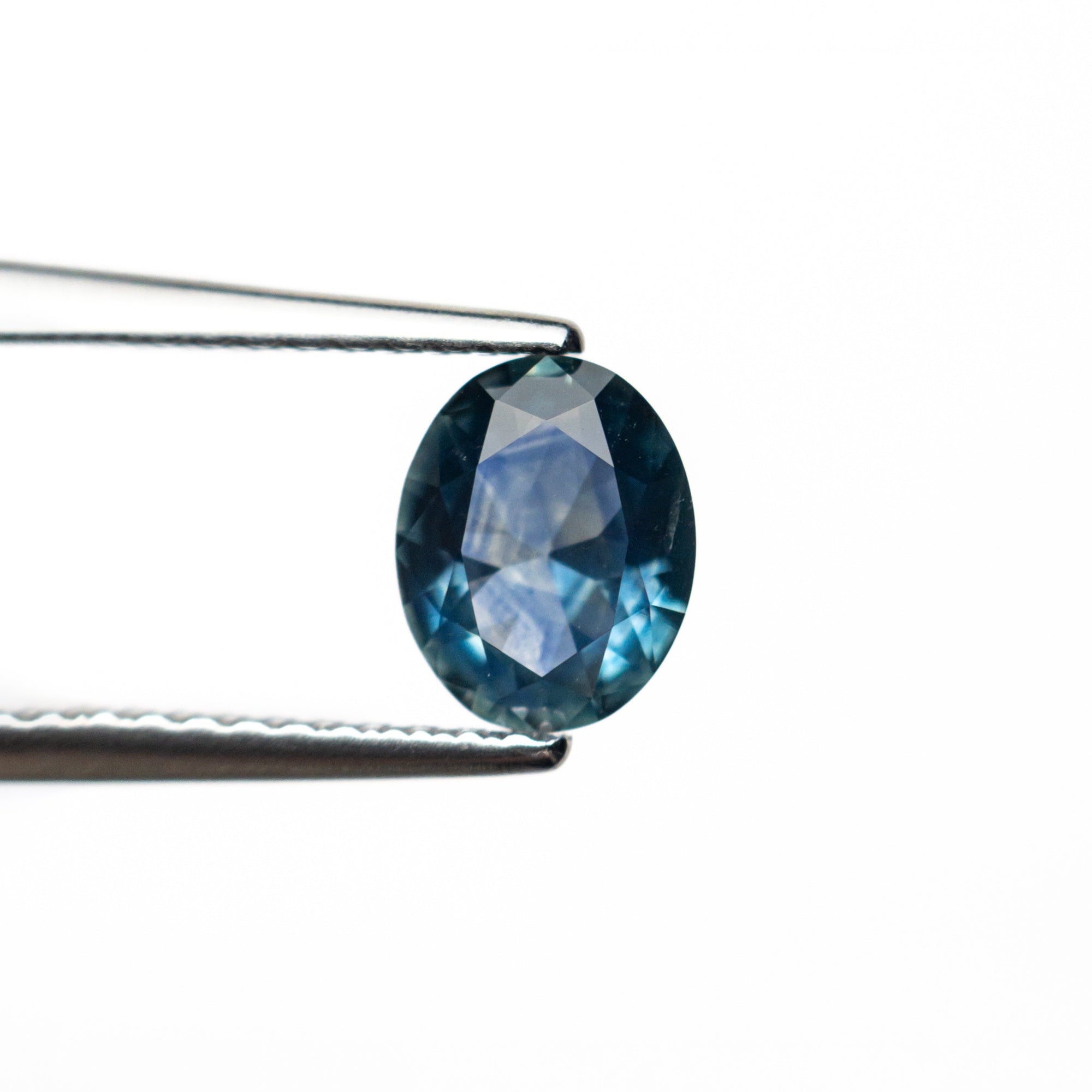 0.72ct 6.57x5.25x2.72mm Oval Brilliant Sapphire 26668-31