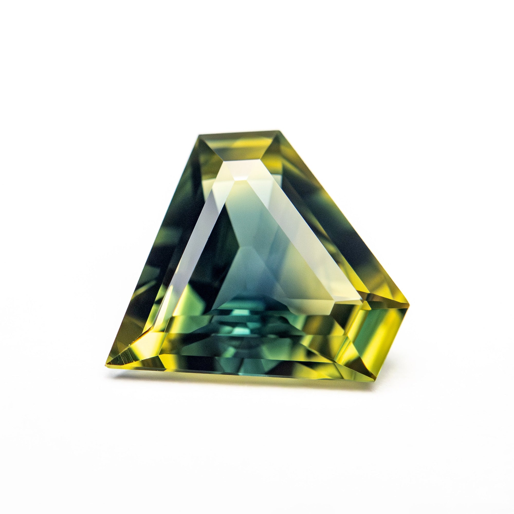 2.22ct 9.19x10.03x3.99mm Shield Step Cut Sapphire 26721-04