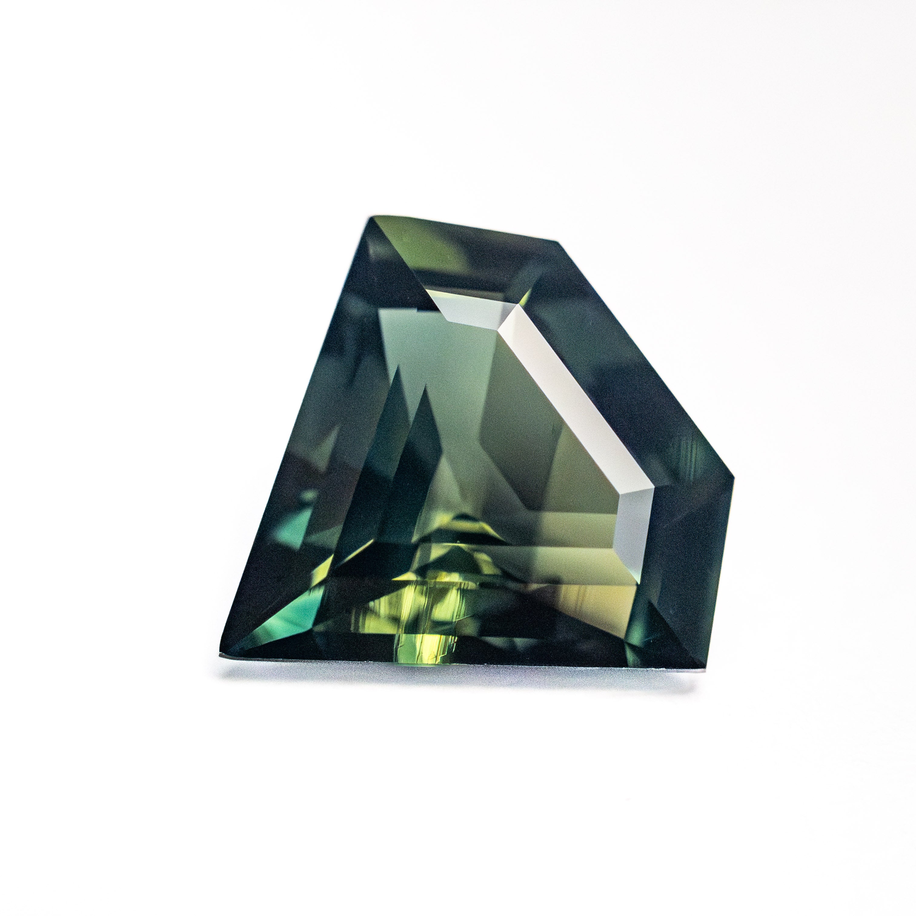 プリズムストーン 26727-012.84ct9.76x10.81x4.