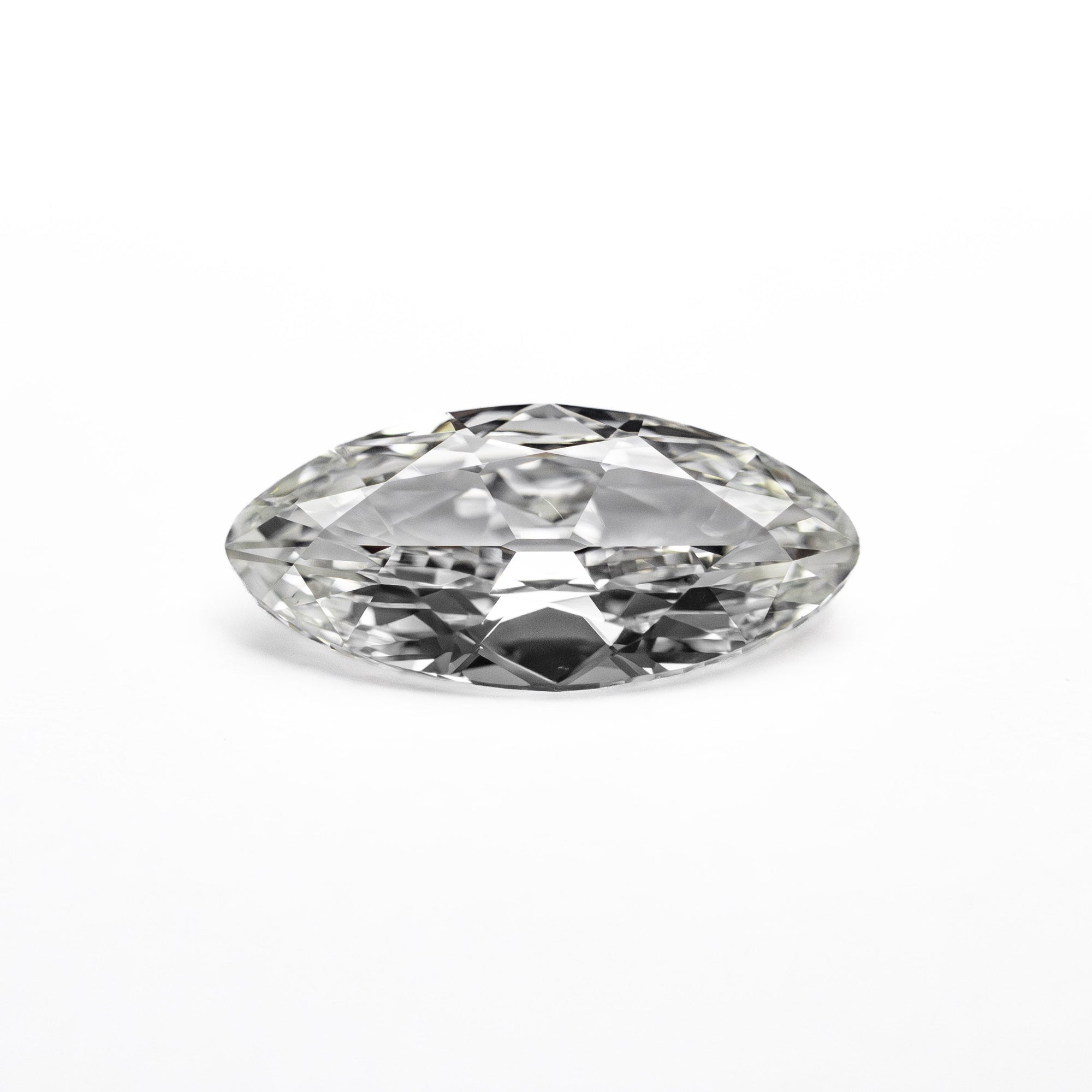 0.72ct 9.48x4.47x2.33mm VS2 H Moval Brilliant 26754-01