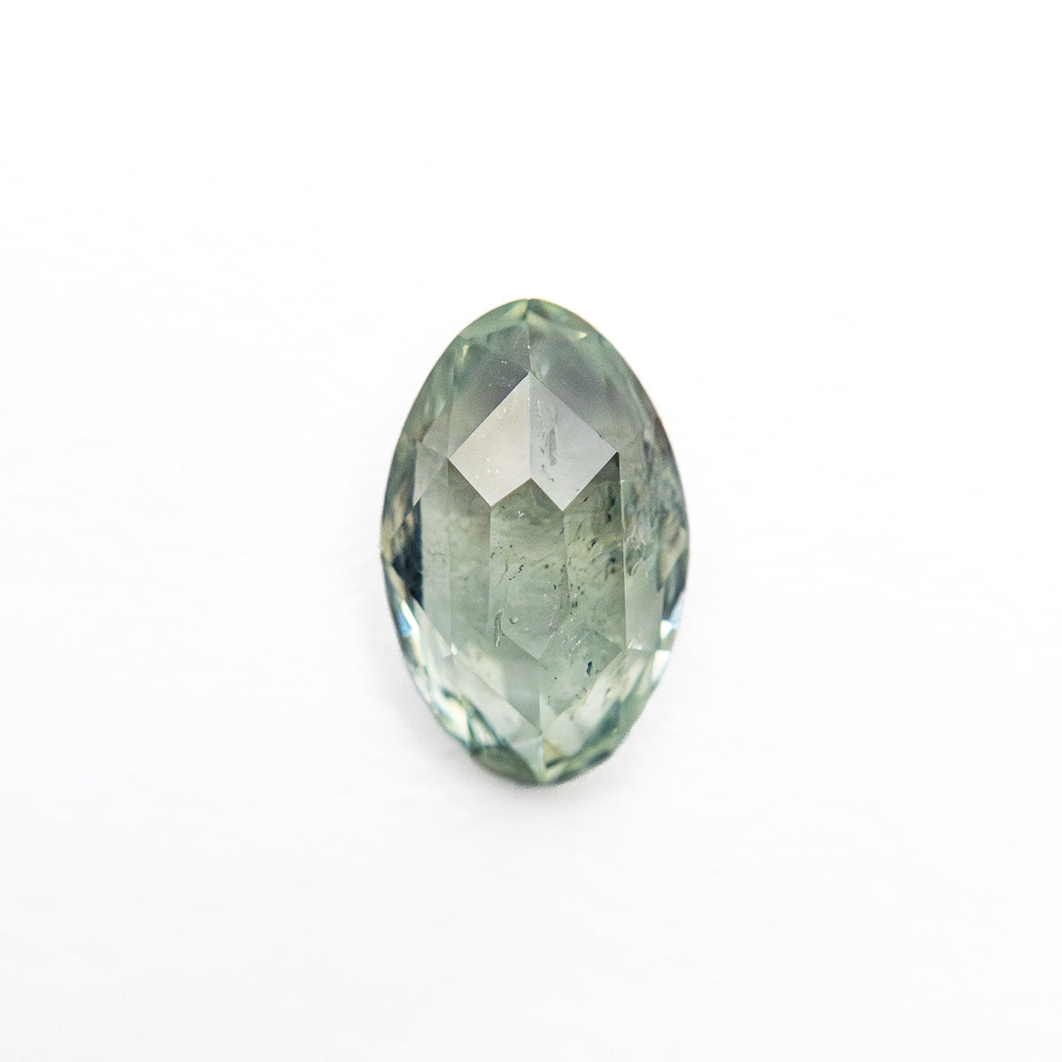 
            1.08ct 7.87x4.94x2.90mm Marquise Rosecut Sapphire 26767-12