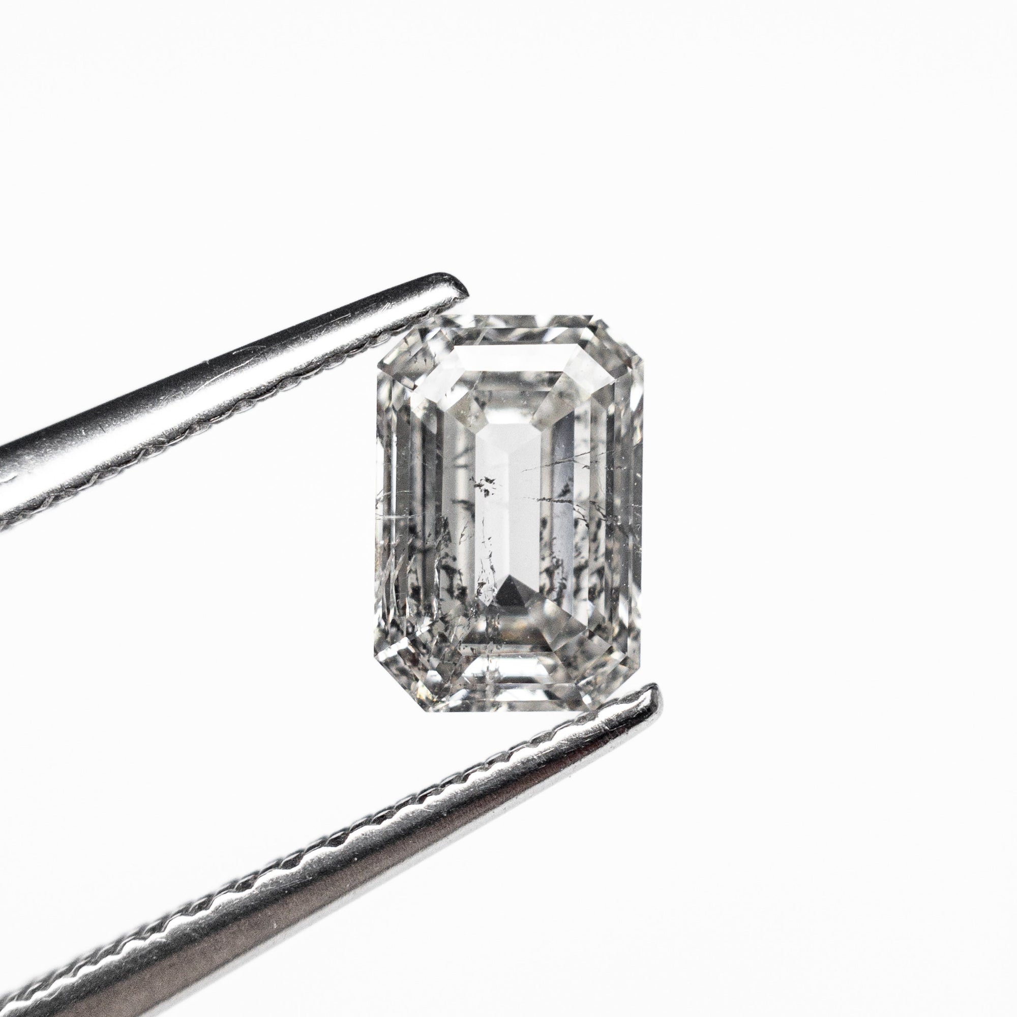 0.90ct 6.76x4.55x2.82mm Cut Corner Rectangle Step Cut 26783-05