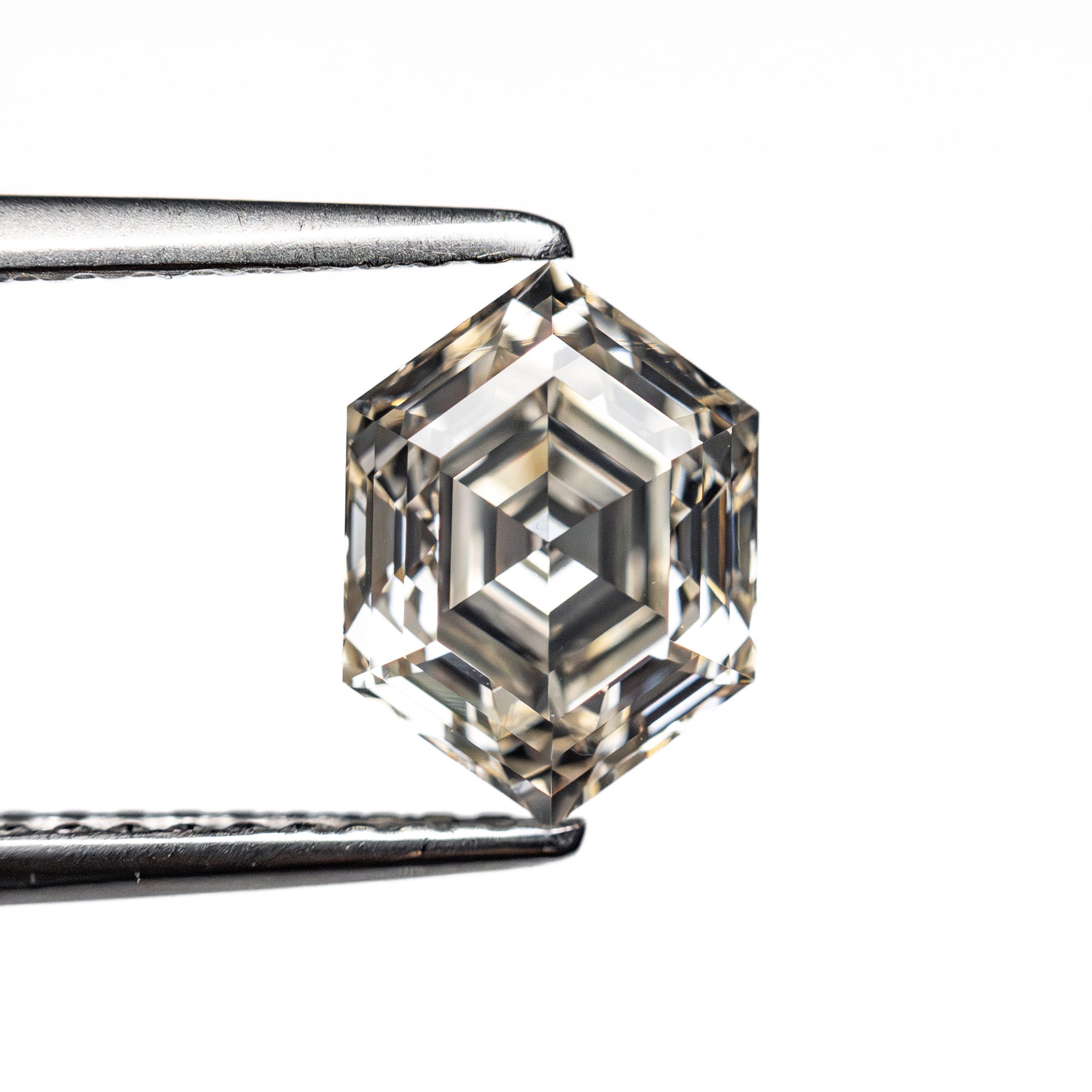 1.60ct 8.52x6.21x4.33mm VS1 M Hexagon Step Cut 🇨🇦 26831-01