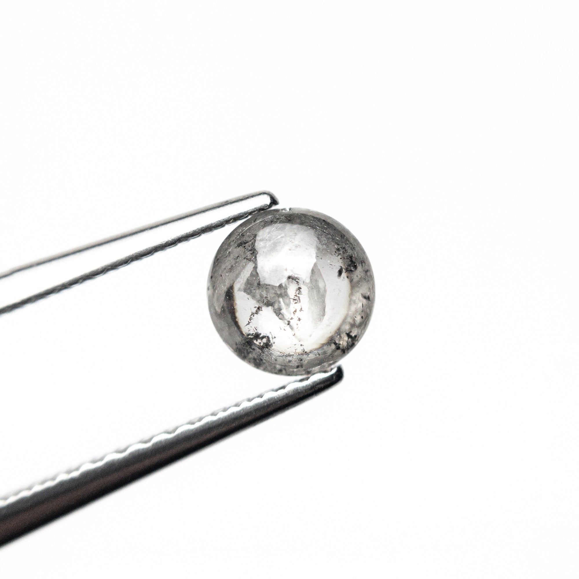 0.76ct 5.63x5.62x2.58mm Round Cabochon 🇨🇦 26926-01