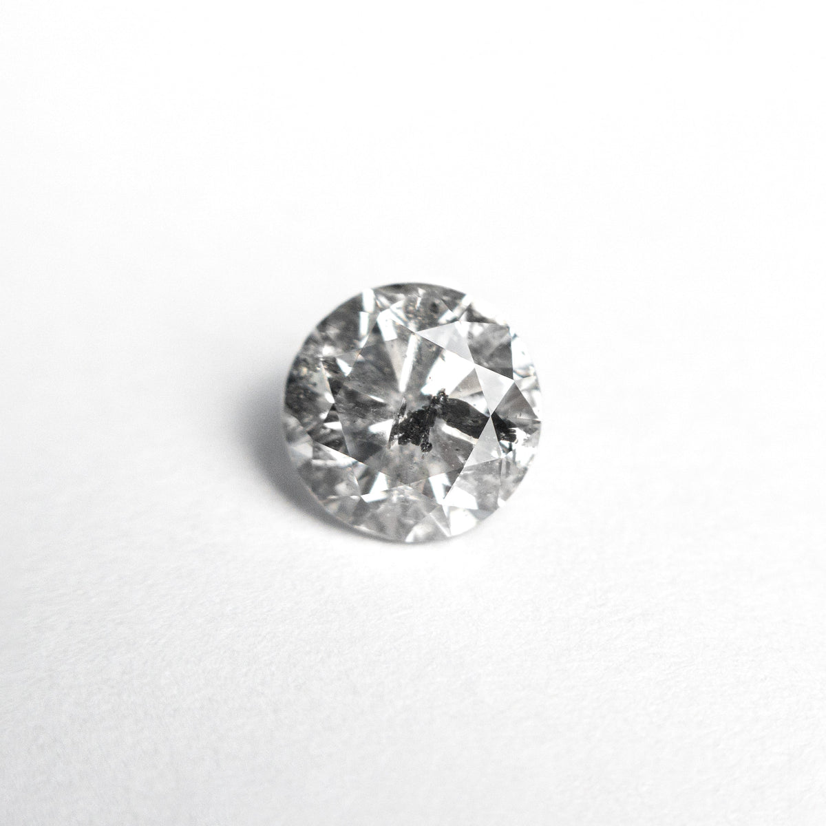 
            0.97ct 6.06x6.04x3.90mm Round Brilliant 27049-19