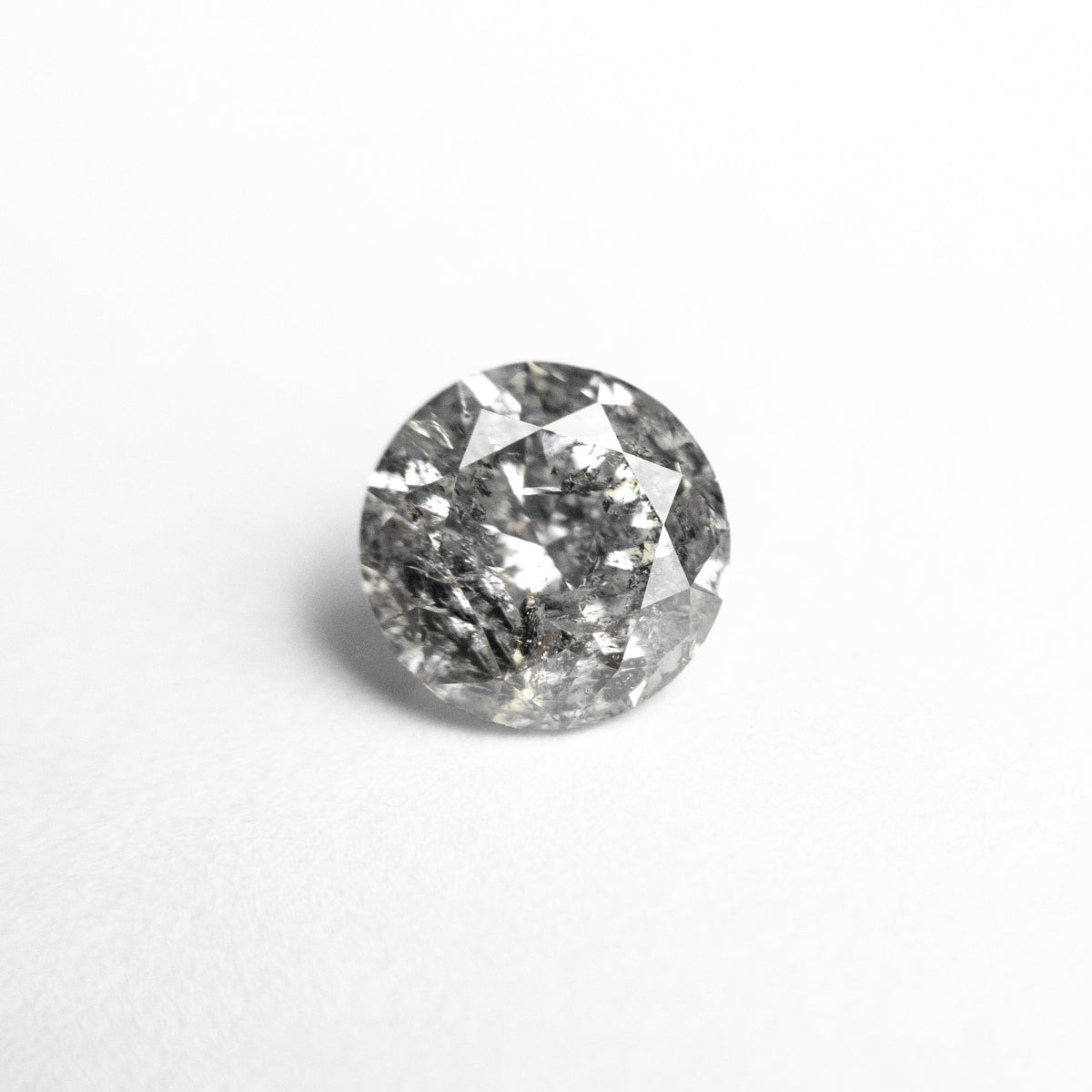 
            1.04ct 6.47x6.44x3.82mm Round Brilliant 27049-20