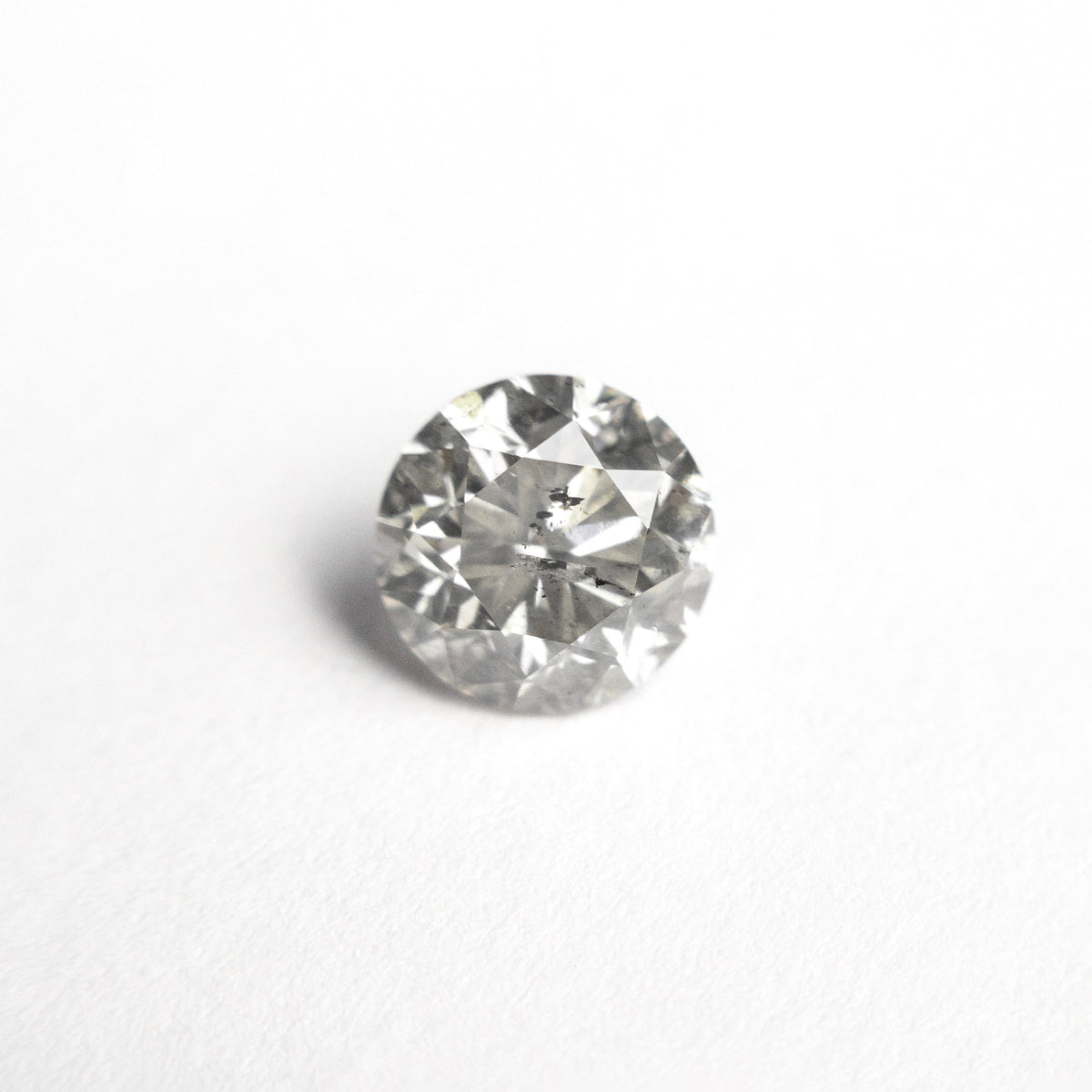 
            1.02ct 6.10x6.08x4.10mm Round Brilliant 27049-28