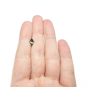 1.14ct 9.93x5.33x4.04mm Kite Step Cut Sapphire 27326-01 - Gem