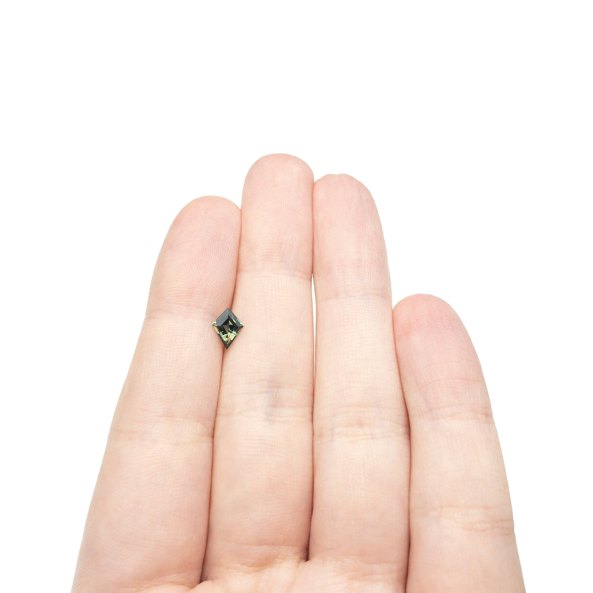 0.66ct 7.66x4.86x3.08mm Kite Step Cut Sapphire 27336-24 - Gem