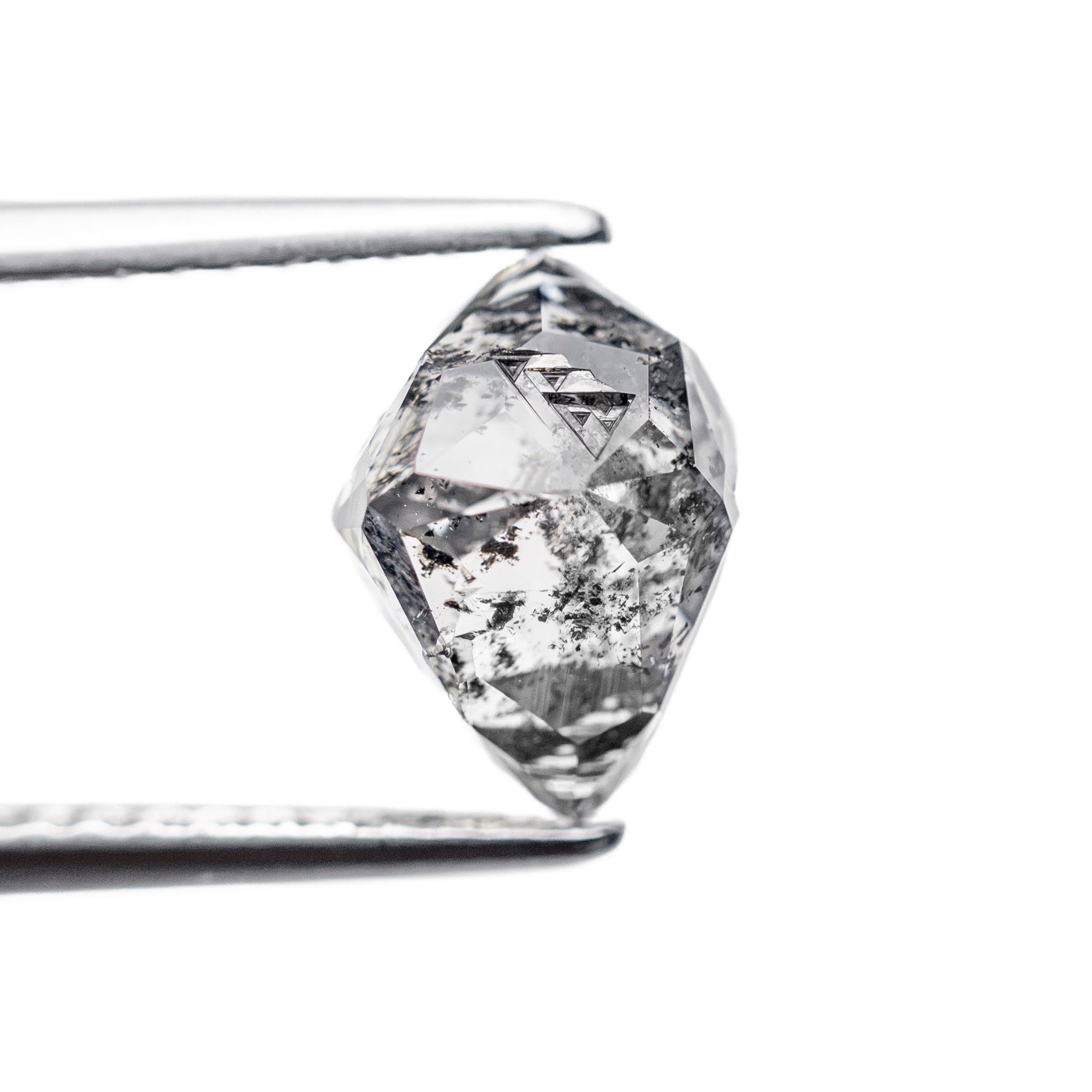 3.11ct 8.91x7.66x6.19mm Octahedron 🇨🇦 27798-03