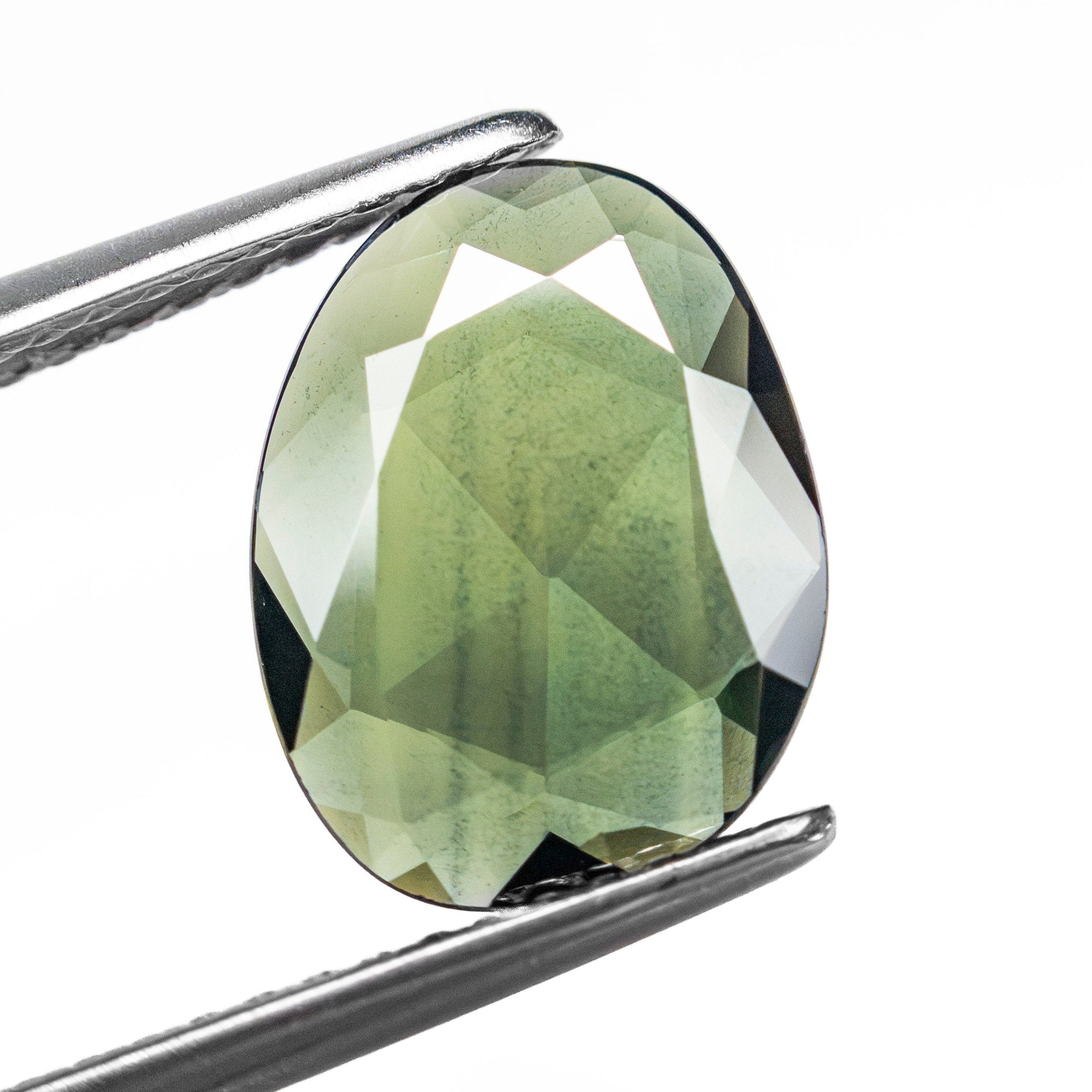 2.14ct 11.11x8.47x2.01mm Amorphous Rosecut Sapphire 28298-03