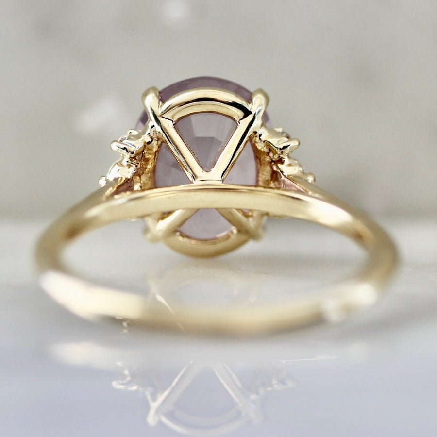 
            3.59 Carat Mirella Lilac Oval Cut Sapphire Ring