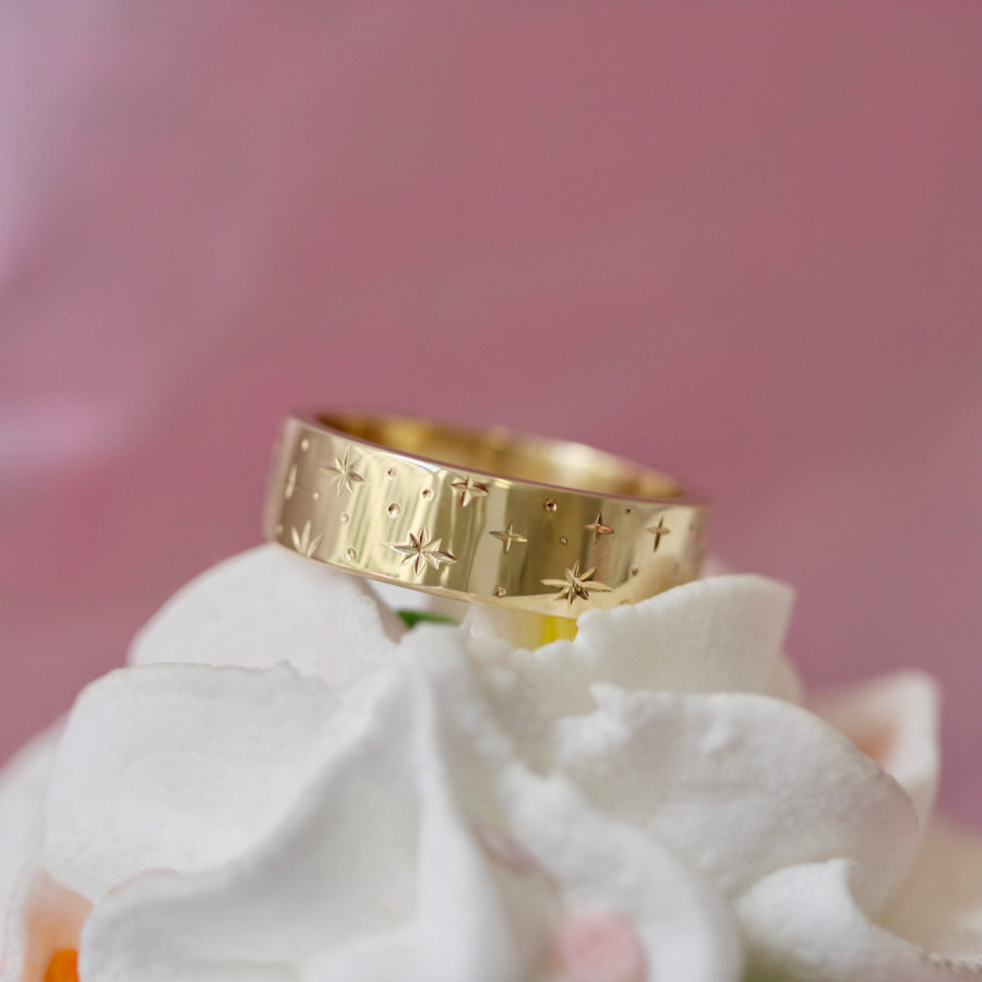 6mm Orion Star Engraved Gold Band