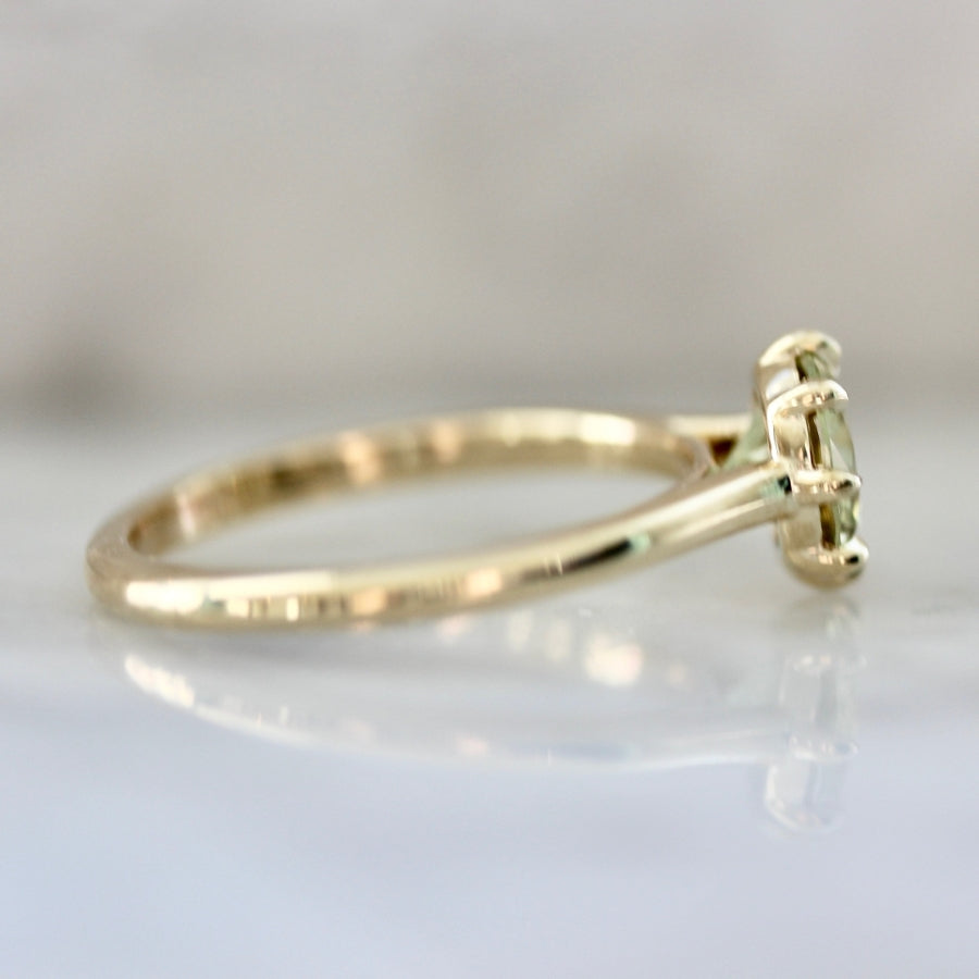 Banana Buttercream Yellow Round Brilliant Cut Chrysoberyl Ring