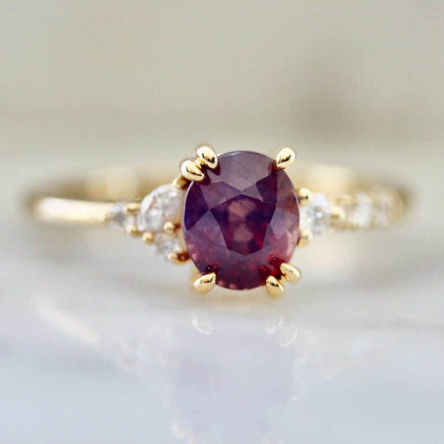 Beautyberry Pink-Purple Oval Cut Opalescent Sapphire Ring