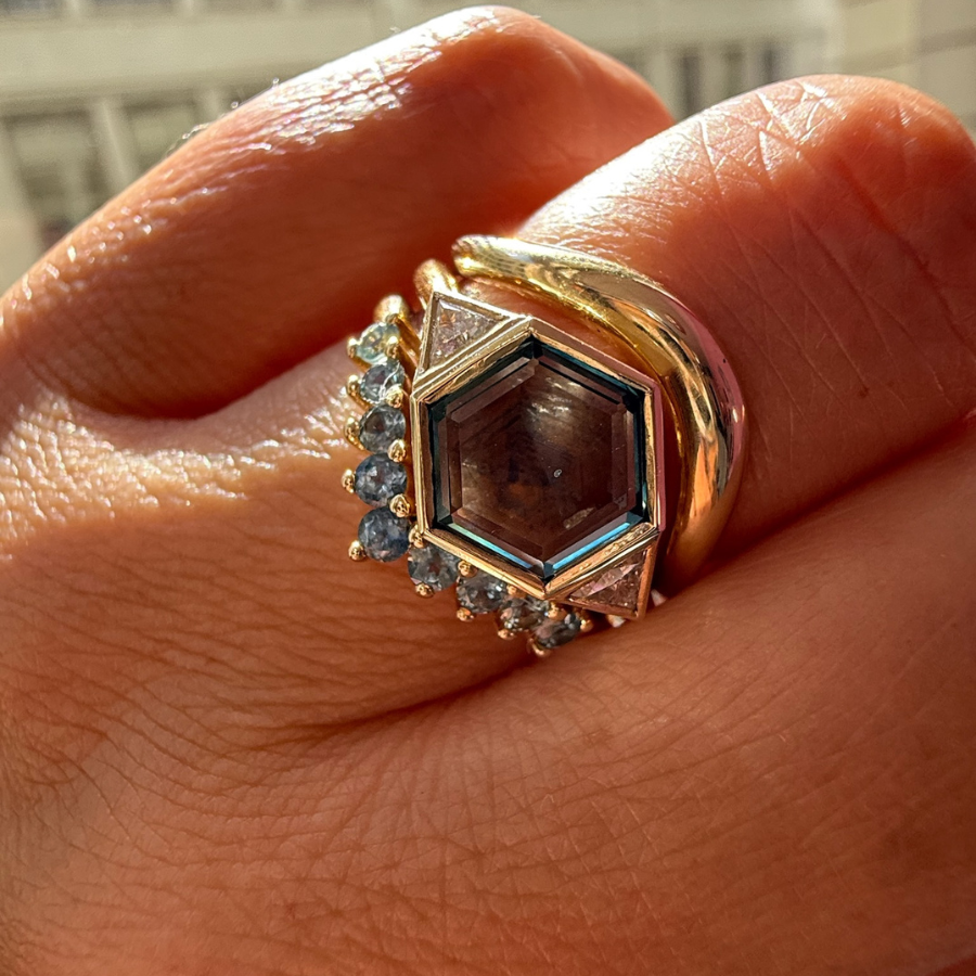 
            Blue Hexagon Portrait Cut Montana Sapphire Ring