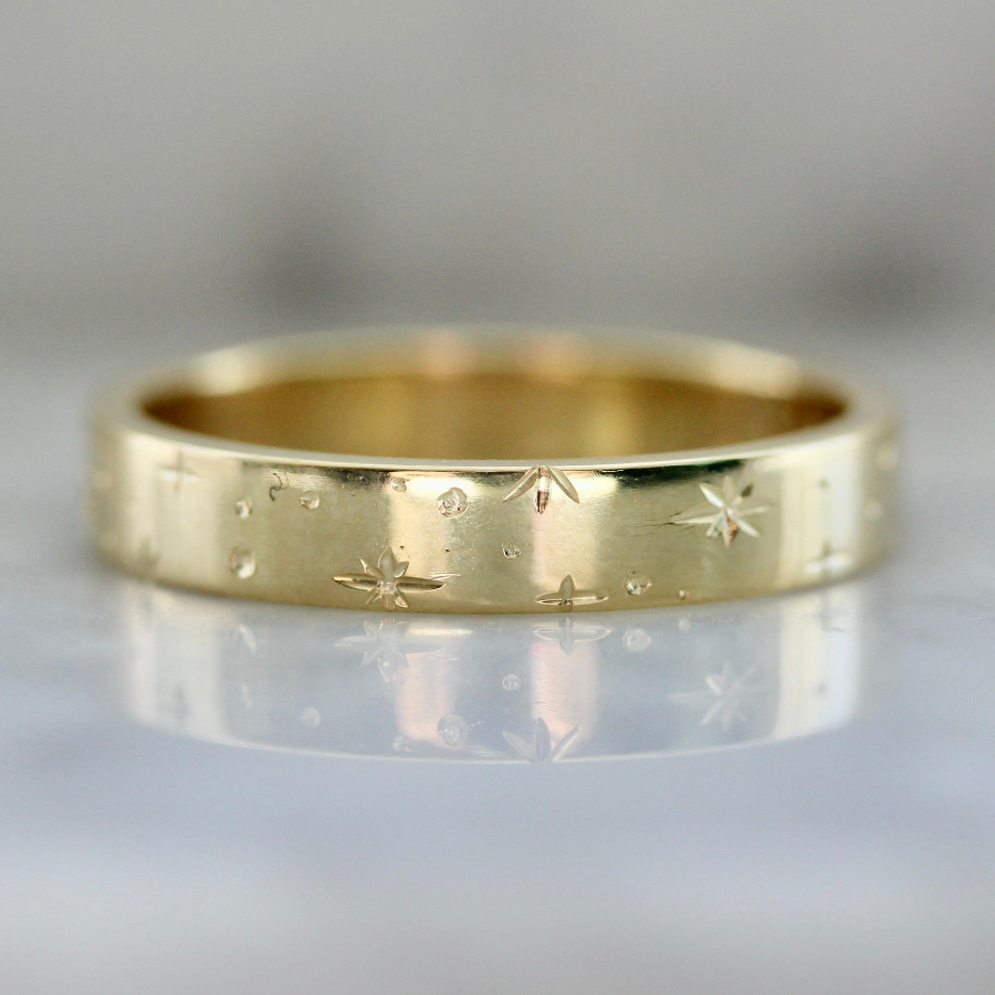 4182 Celestial Inspired Engraved Wedding Band