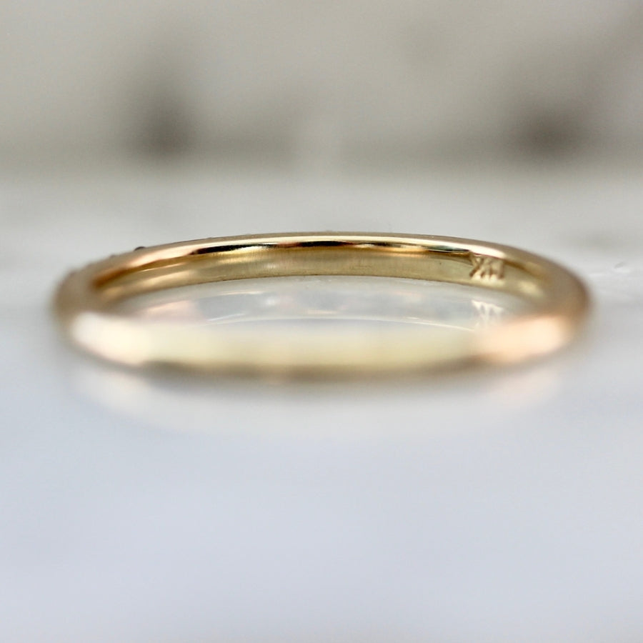 Dirty Martini Olive Green Round Brilliant Cut Diamond Band