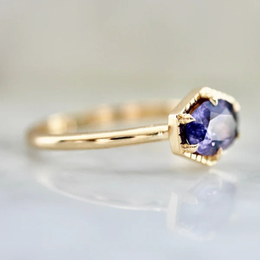 Dress Code Purple Oval Cut Sapphire Ring