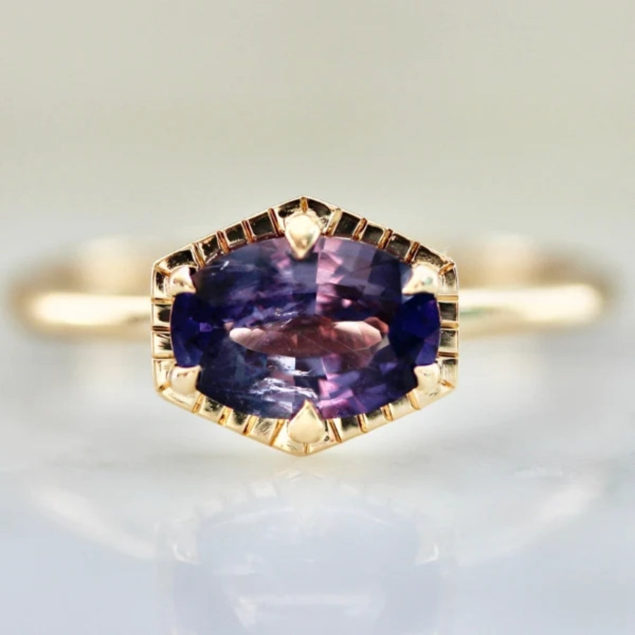 Dress Code Purple Oval Cut Sapphire Ring