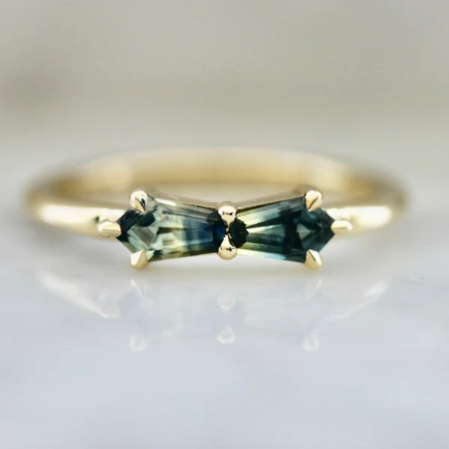English Ivy Teal-Yellow Bi Color Sapphire Ring