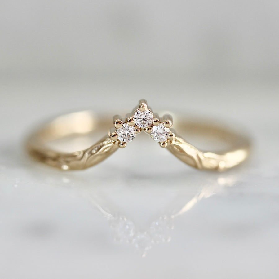 6762 Floral inspired diamond tiara band