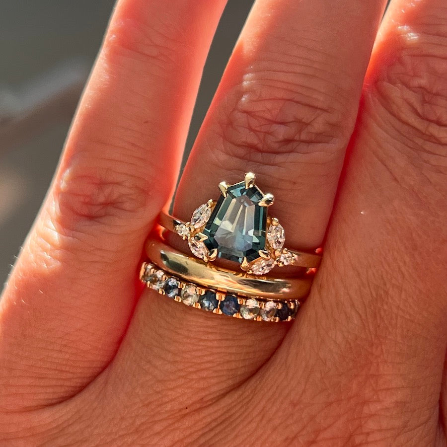 Riptide Blue Round Brilliant Cut Sapphire Band