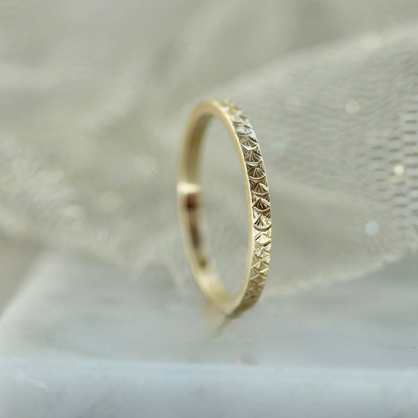 engraved wedding band yellow gold