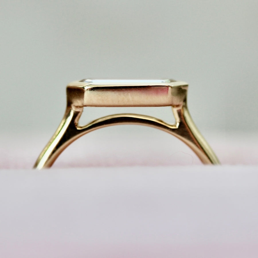 
            Honey Glow Champagne Hexagon Cut Diamond Ring