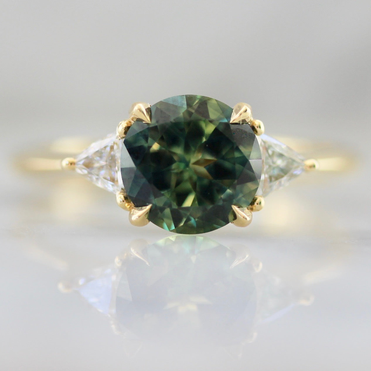 Gem Breakfast Custom  Round Cut Green Sapphire With Trillion Cut Diamond Ring 2967