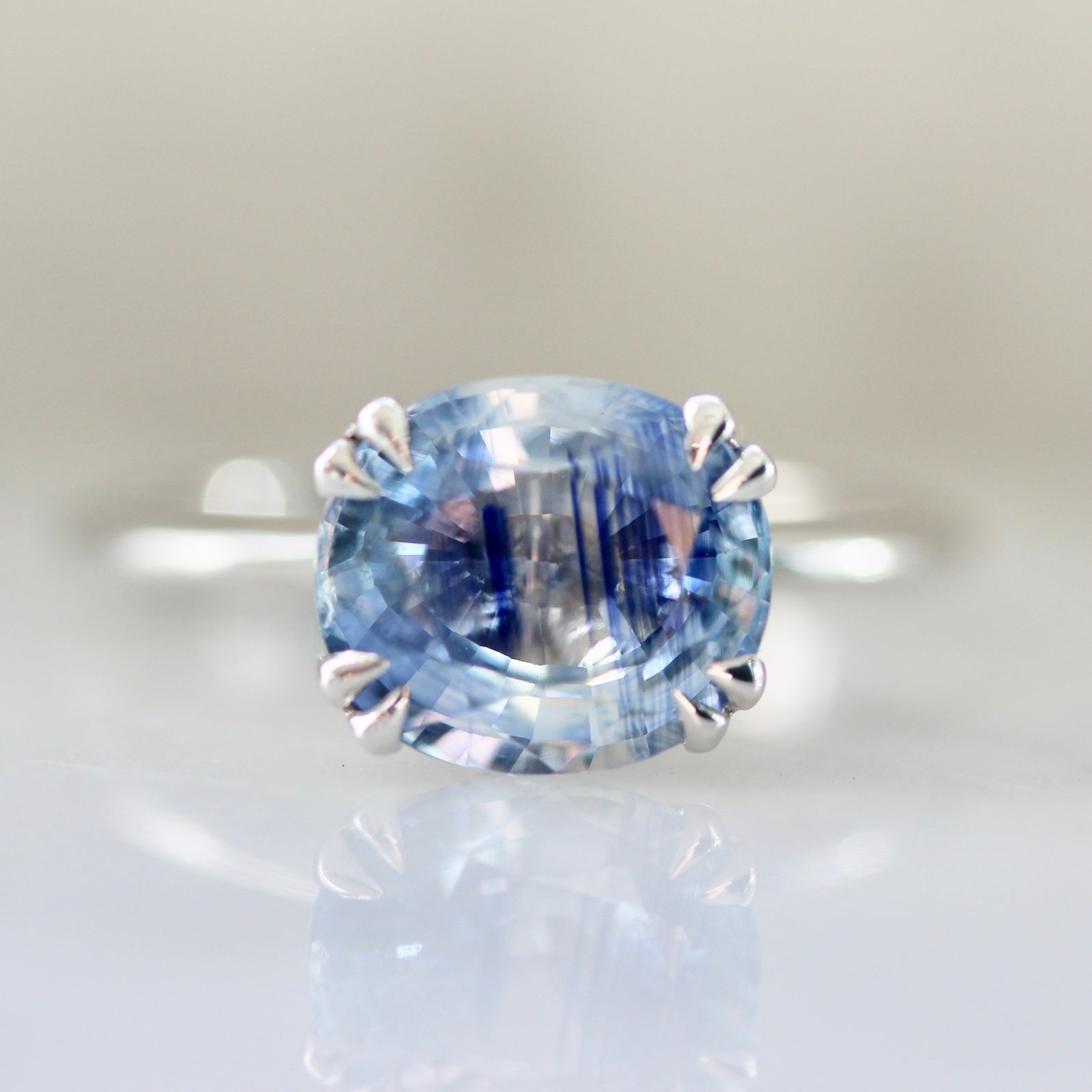 18k White Gold East West Blue Sapphire Ring 3502