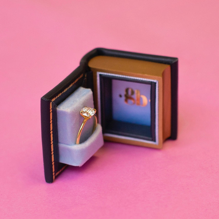 Kitty Baxter Book Ring Box