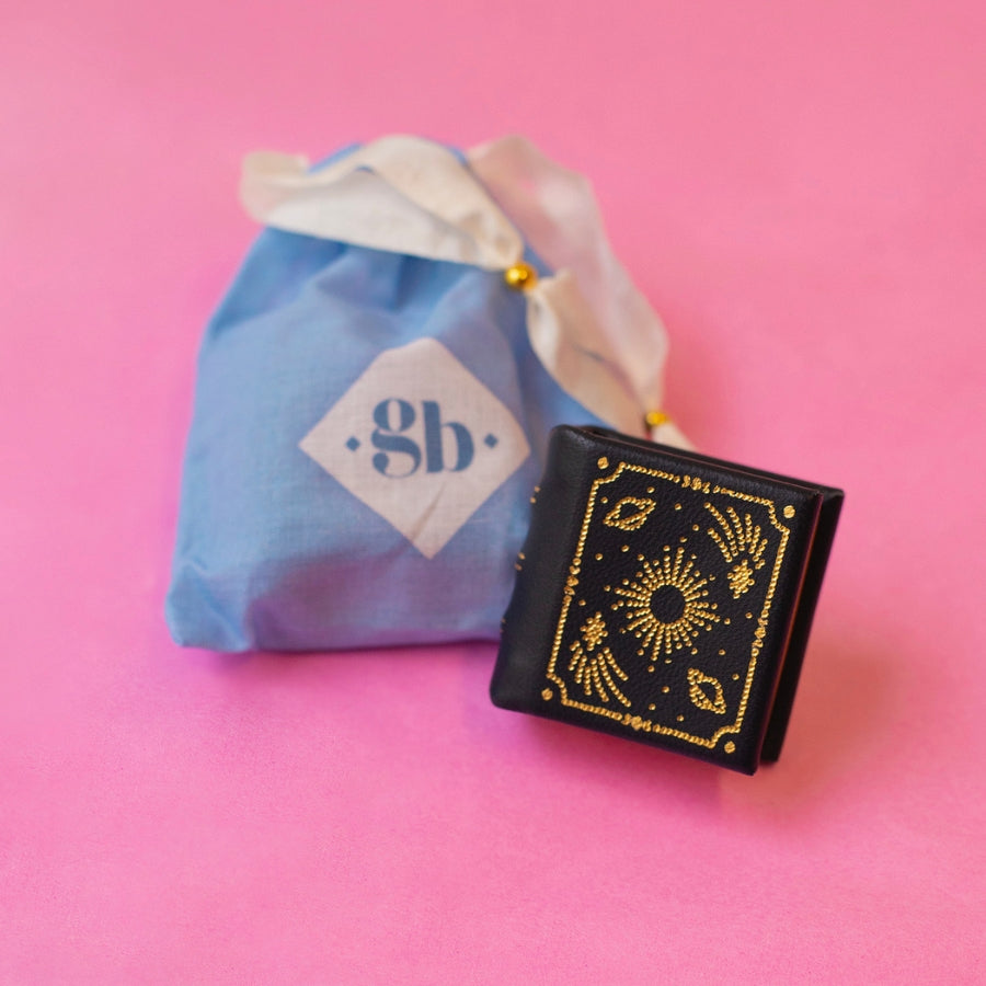 Kitty Baxter Book Ring Box