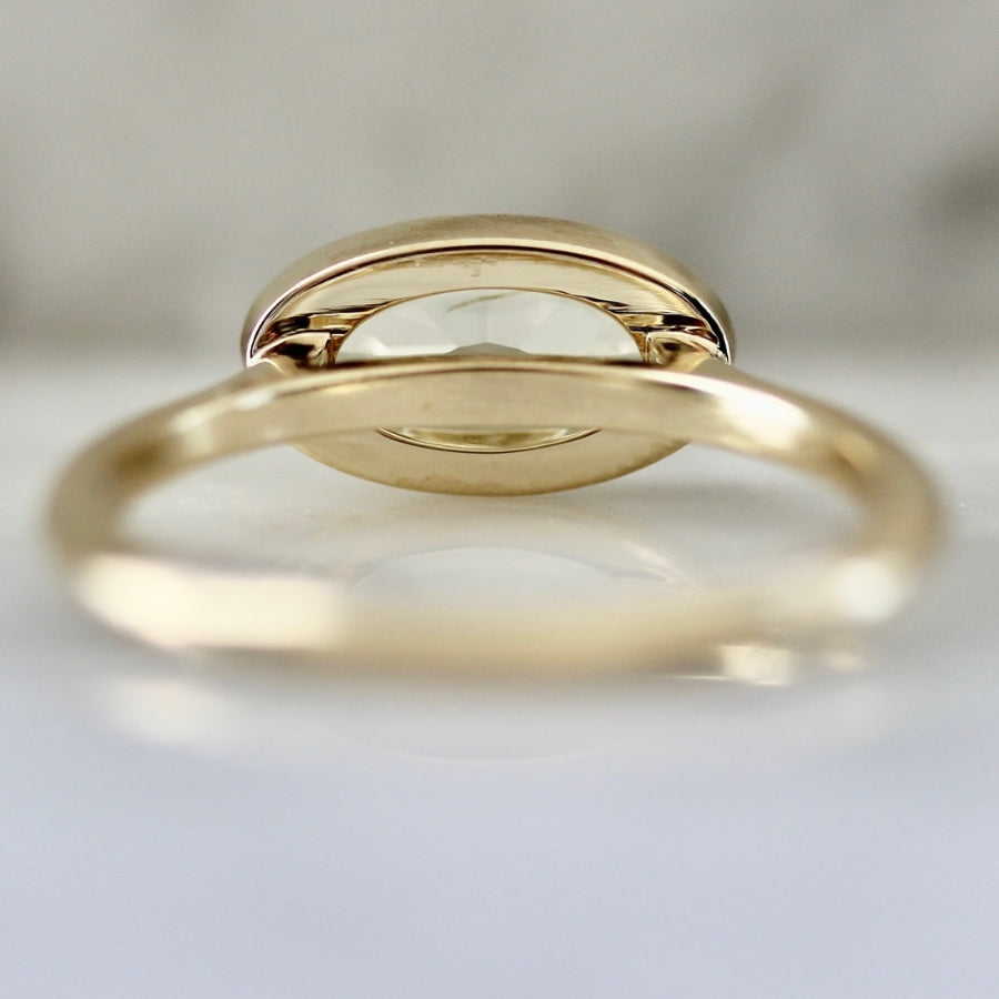 moval engagement ring