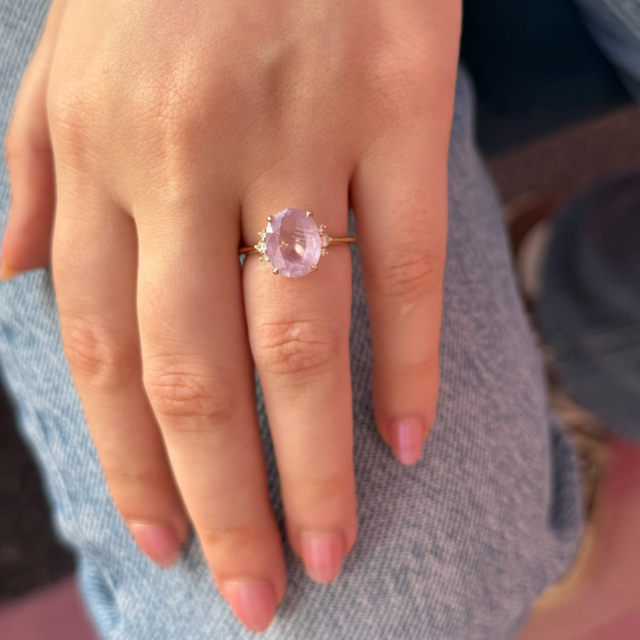 Lilac Oval Cut Sapphire Ring