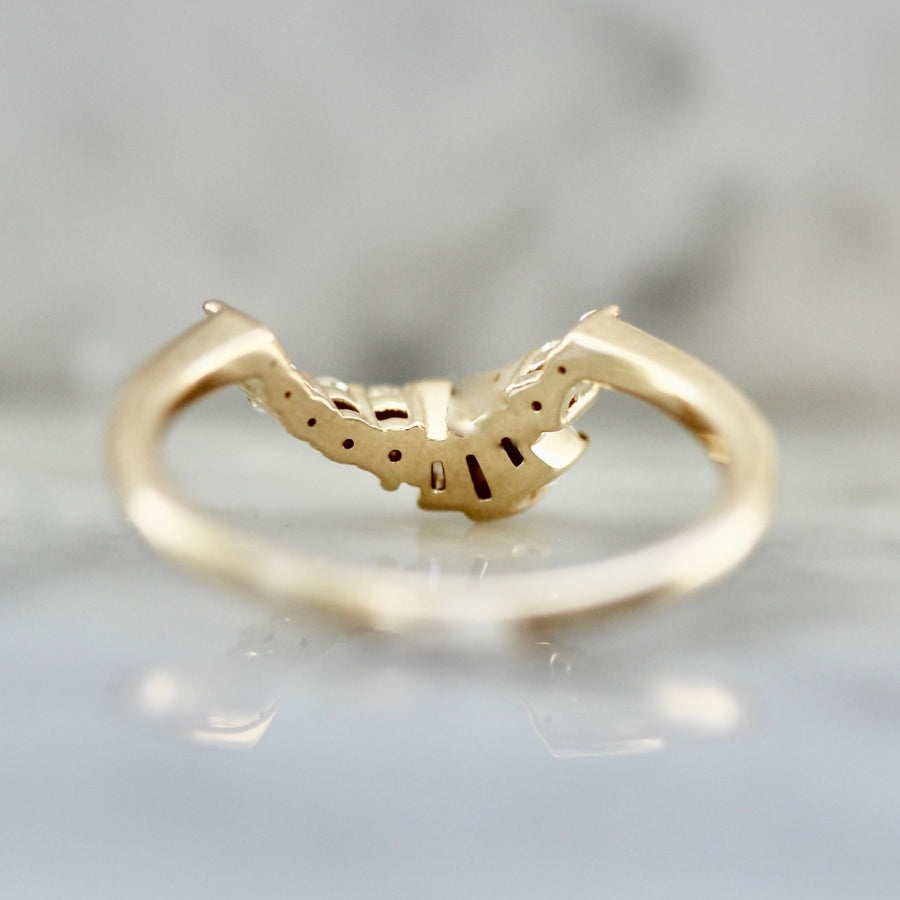Lovesick Curved Diamond Band