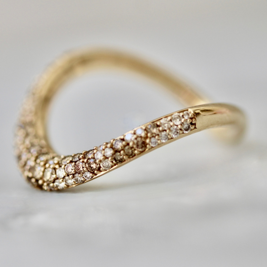 curved champagne diamond pavé band