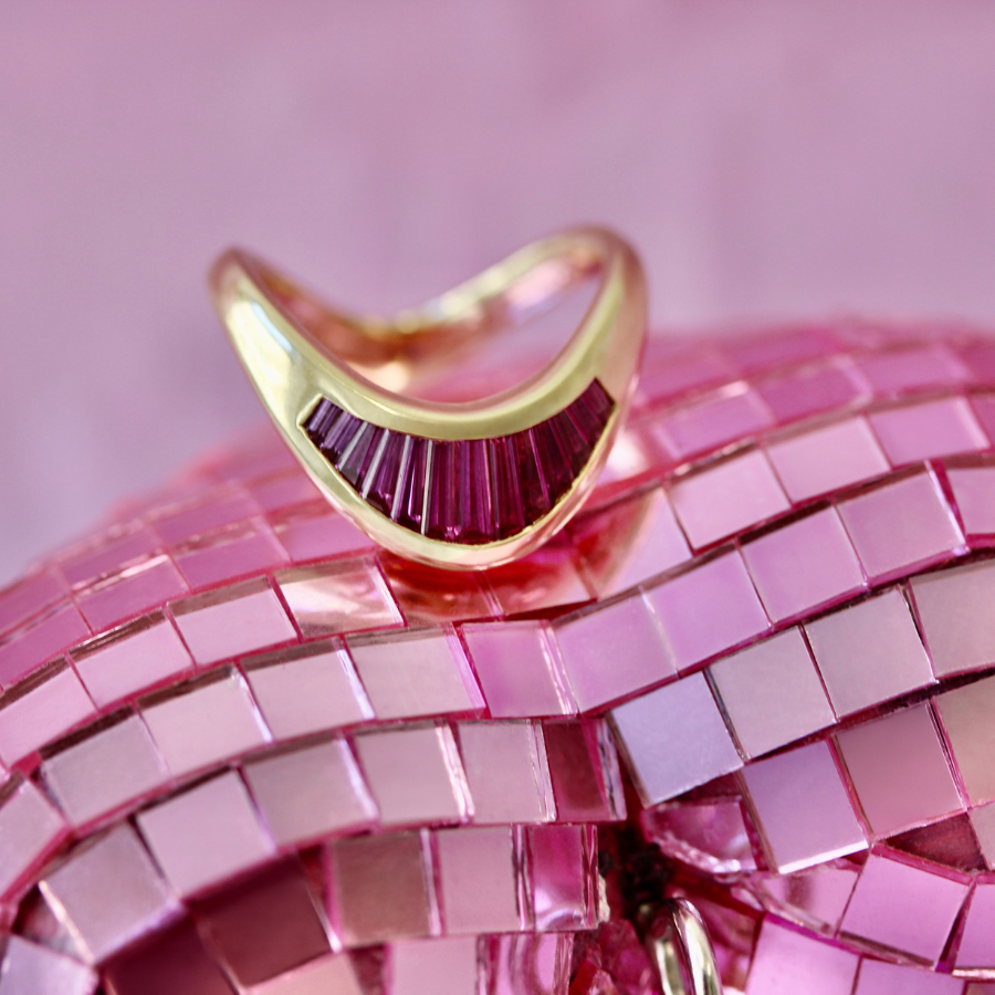 ombré baguette cut sapphire ring