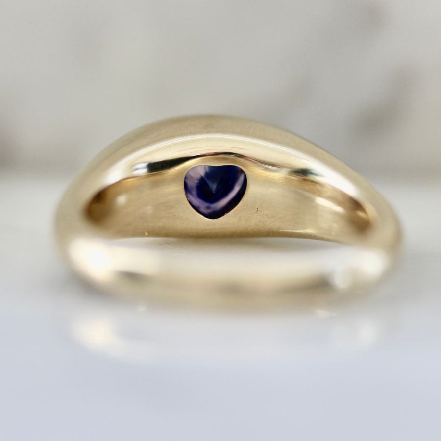 
            Rorschach Purple-Blue Heart Cut Sapphire Bombe Ring
