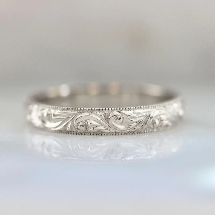 
            Rosaline Engraved Band in white gold