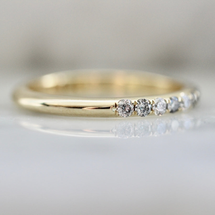 
            Salt &amp; Pepper Diamond Band