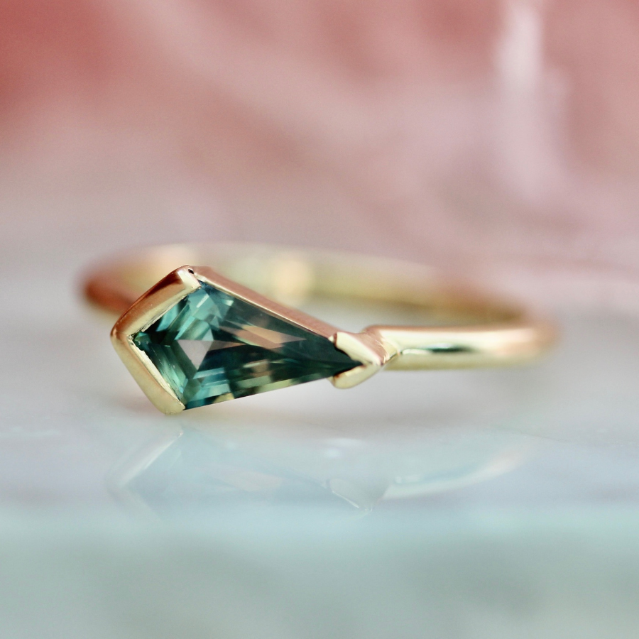 Social Butterfly Green-Yellow Kite Cut Sapphire Ring