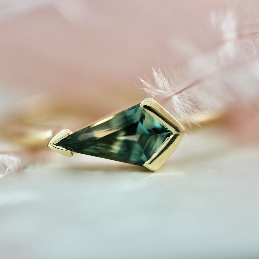 Social Butterfly Green-Yellow Kite Cut Sapphire Ring